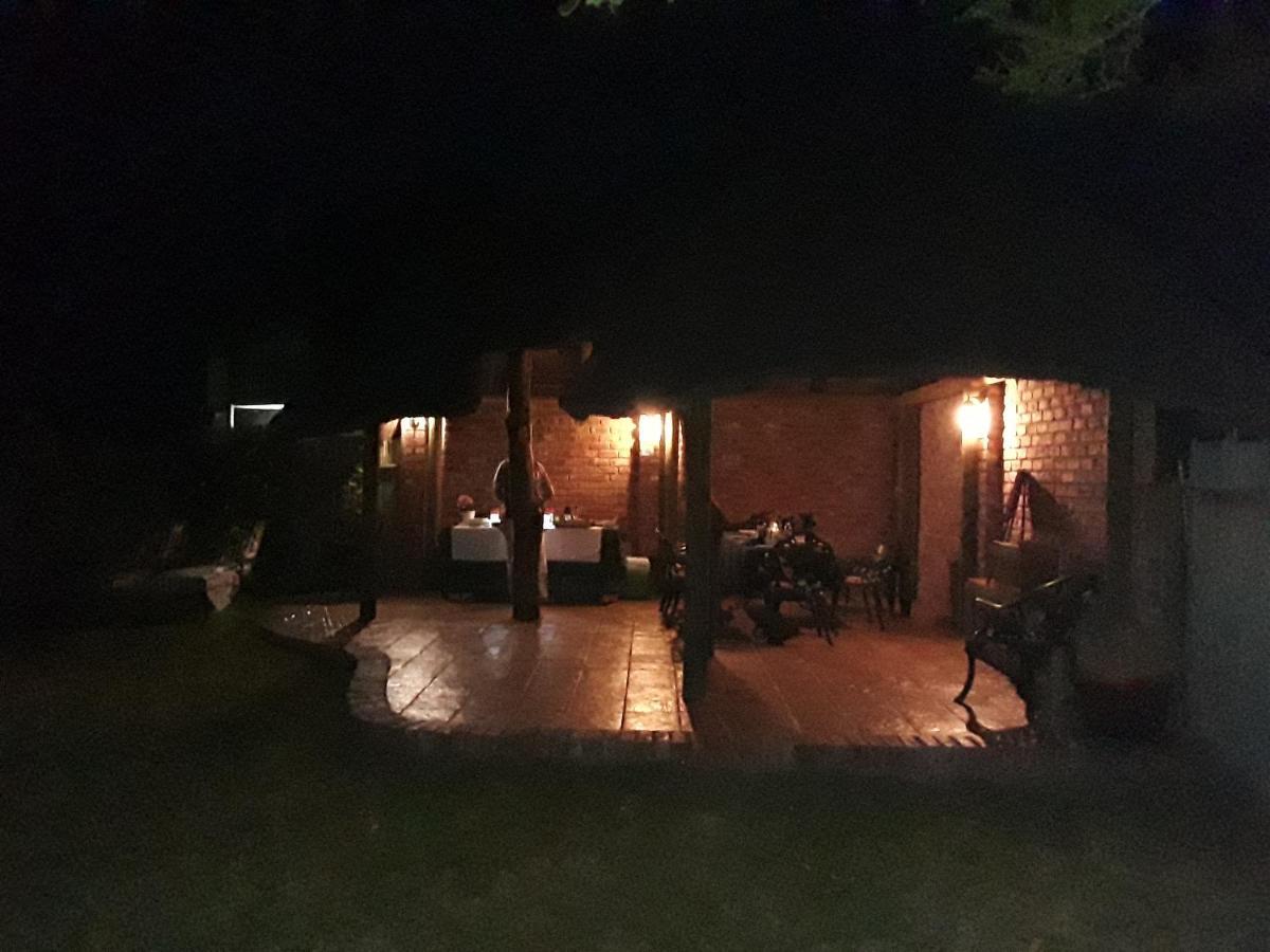 Happy Jackal Hotel Colchester Ngoại thất bức ảnh